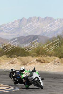 media/Nov-16-2025-Race Pace (Sun) [[8c5fa54630]]/Non Verified Riders (1st 20 Minutes)/2-Turn 10 (1010am)/